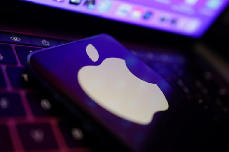 Apple supera projeção de lucro, mas vendas de Iphone na China caem; ação recua 0,26%
