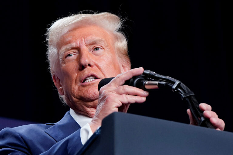 Quais são os impactos das iminentes tarifas de Trump? Mercado analisa 1ºs efeitos
