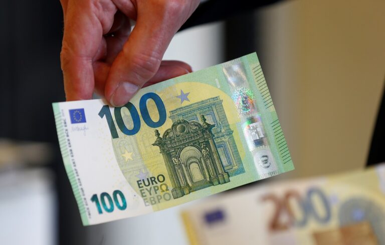 Beethoven ou pássaros? BCE busca ideias para novo design de cédulas de euro
