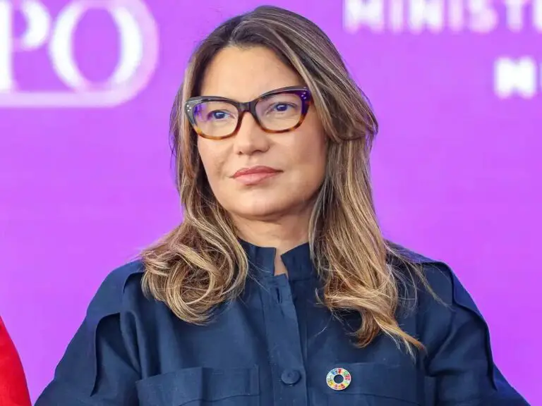 Rosângela Moro protocola projeto de lei que mira gastos de Janja