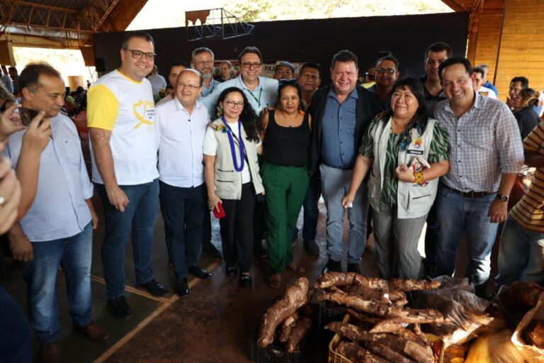 Agricultores familiares indígenas são beneficiados com o PAA
