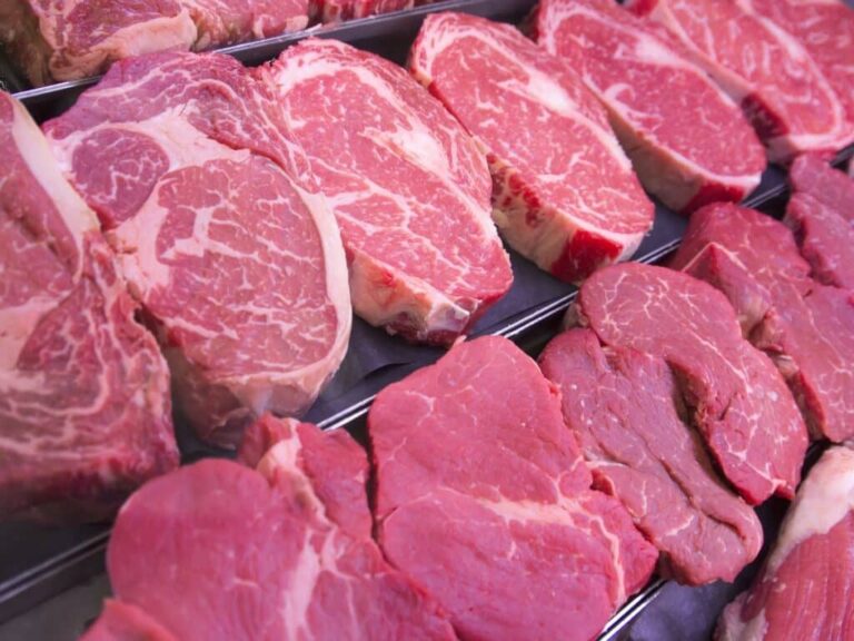 Por que a carne está tão cara para o consumidor? Especialistas explicam