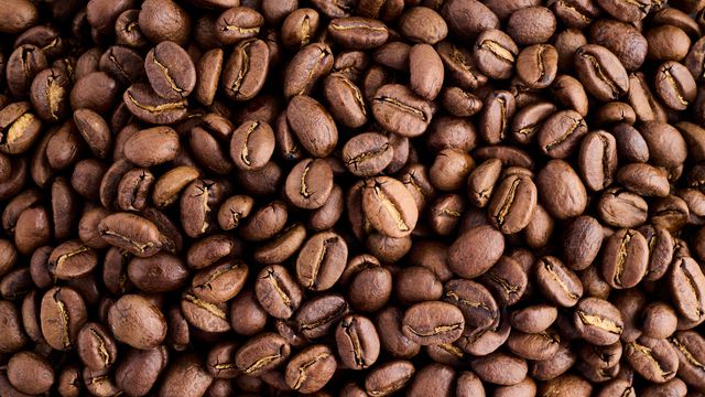 Café encerra a semana batendo novo recorde na bolsa de Nova York