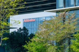 Grupo Alibaba - ações - loja de departamentos