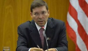 CVM investiga Josué Gomes por suspensão de registro da Springs Global, da Coteminas