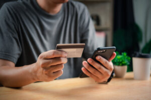 Comércio eletrônico TEM Alta de 3,5% em fraude em 2024