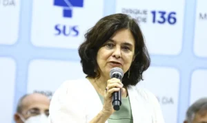 Falta de capital político feminino dentro de partidos explica troca de ministras por homens