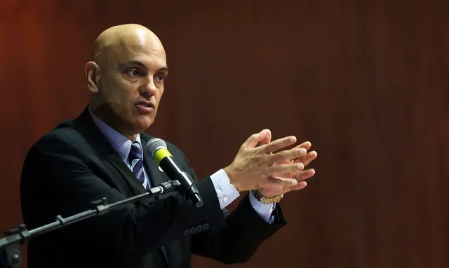 alexandre de moraes marcello casal agencia brasil o que aconteceu depois da decisao de moraes sobre fake news que relacionavam pt ao pcc