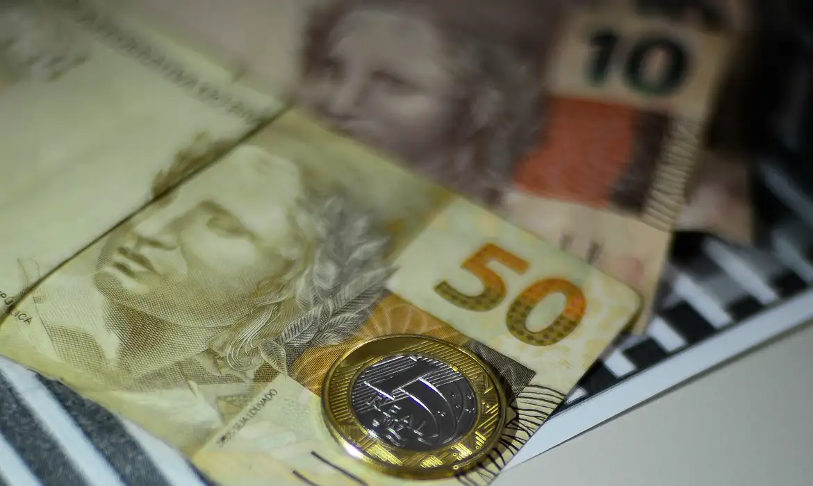 Medianas do Focus para déficit primário de 2025 e 2026 seguem em 0,60% do PIB