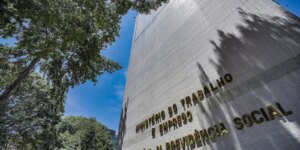 Prazo para empresas entregarem relatório salarial termina dia 28