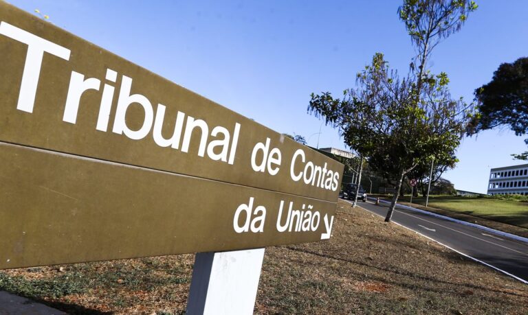 À revelia do TCU, governo tenta emplacar mais um fundo privado para gastar fora do Orçamento