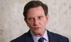 Crivella e Otoni de Paula defendem Marcos Pereira após ataque de Silas Malafaia