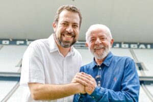 Lula avalia Boulos para ministério no Planalto