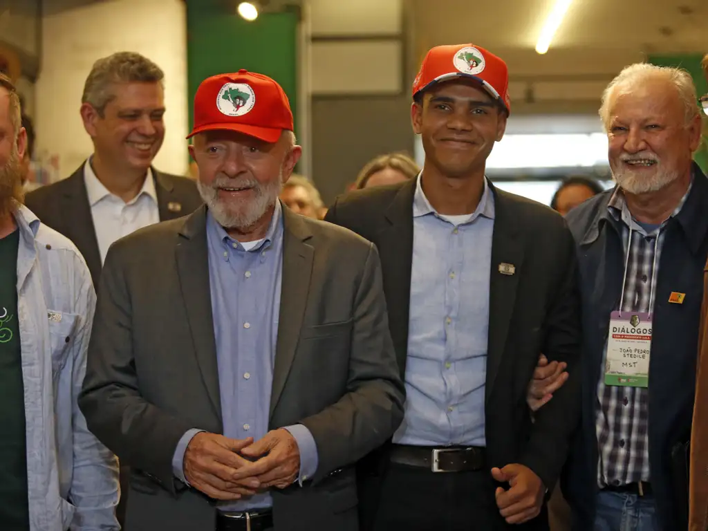 lula armazem 18