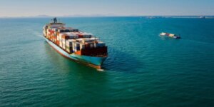 Balança comercial tem superávit de US$ 8,2 bilhões em março