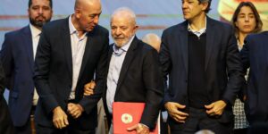 Lula defende isenção do imposto de renda para quem ganha até R$ 5 mil