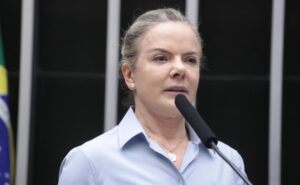 gleisi