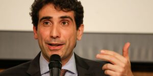 Zelo pela estabilidade financeira é batalha contínua, diz Galípolo