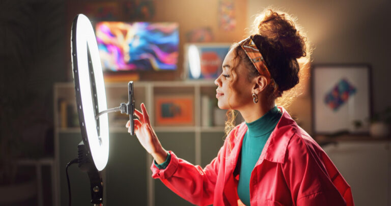 IA, brandship e influencer: o novo tripé do marketing de resultados em 2025