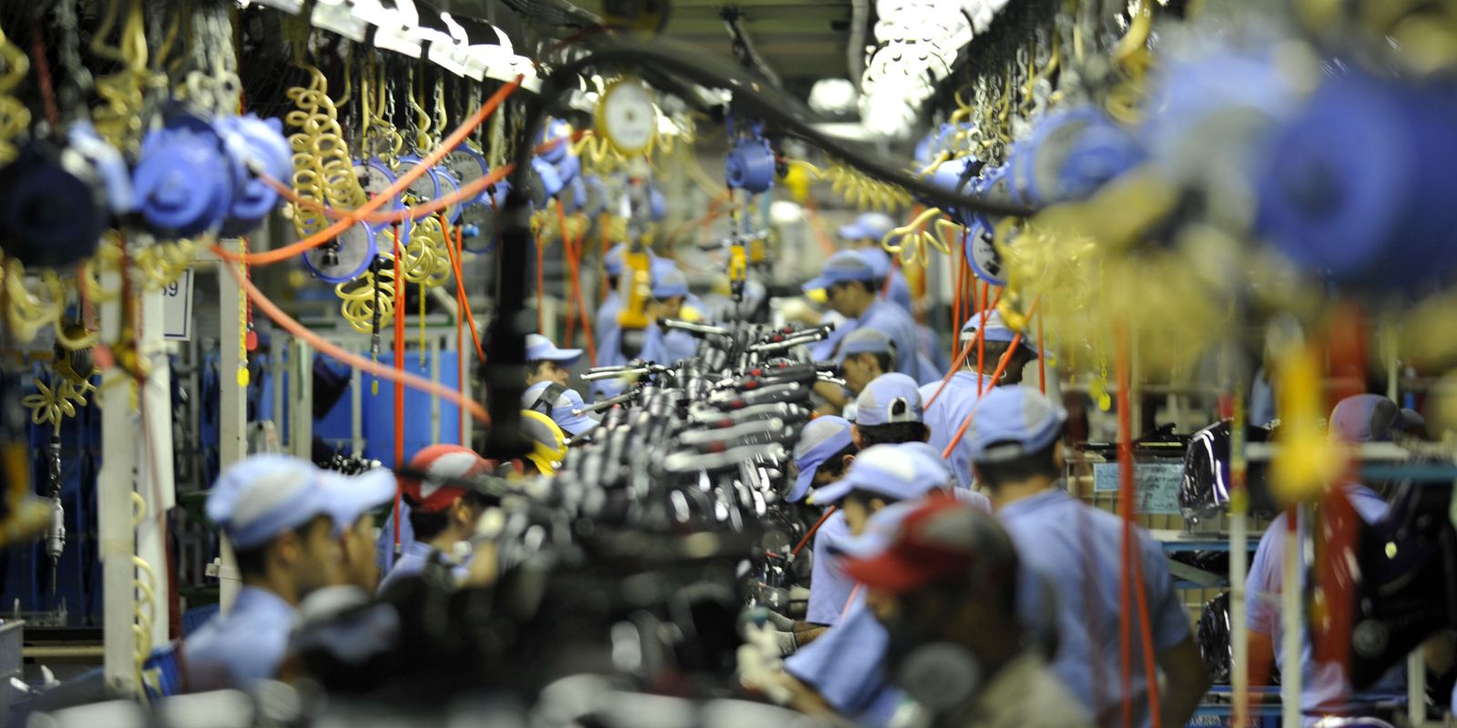 IBGE: produção industrial do Brasil registra avanço de 0,1% em abril