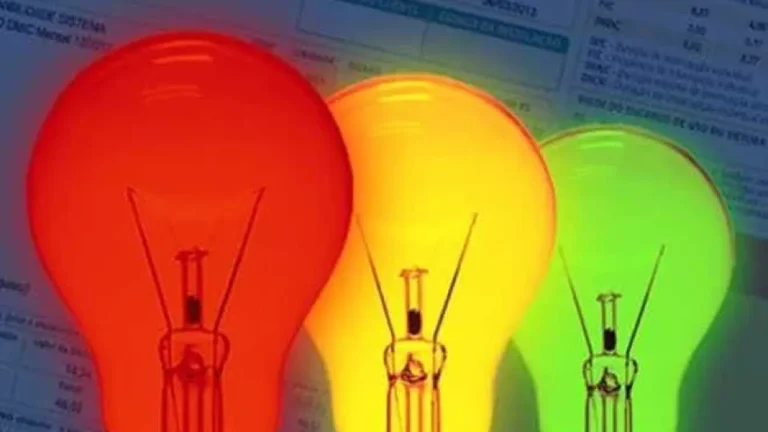 Aneel mantém bandeira vermelha patamar 2 em setembro