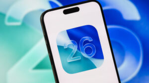 Apple pode cortar funções do iOS 26 em iPhones vendidos na Europa