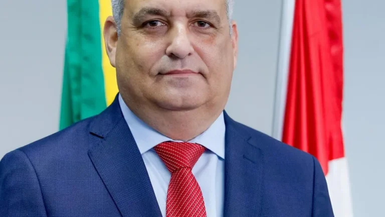 CPI do INSS seguirá trilha do dinheiro para descobrir apoios políticos, diz relator