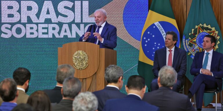 “Mundo está ávido para fazer negociação com o Brasil”, afirma Lula