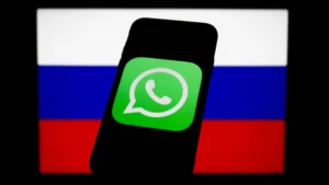 Rival russa do WhatsApp estará em todos os celulares vendidos no país