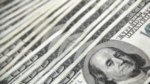 dados econômicos dos EUA e reunião entre Trump e Putin estão no radar