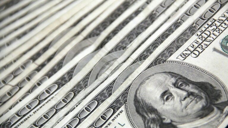 dados econômicos dos EUA e reunião entre Trump e Putin estão no radar