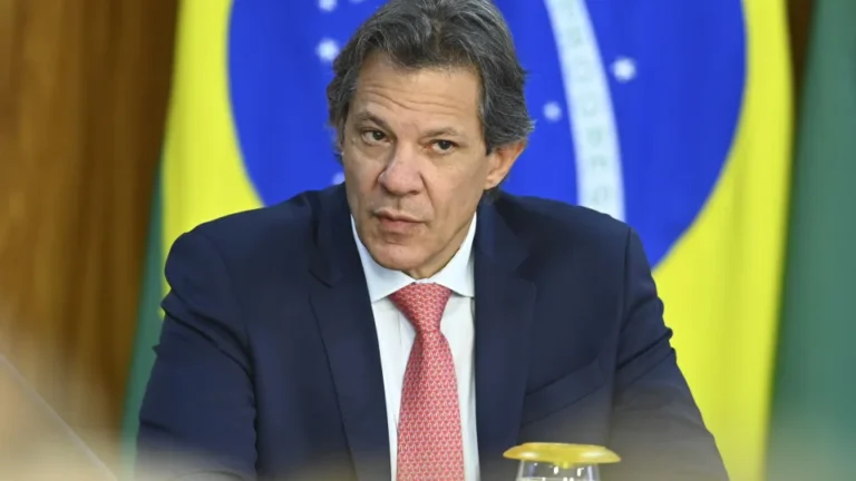 Haddad: lei de reciprocidade prevê criação de comissão, que dirá o que convém ao Brasil fazer