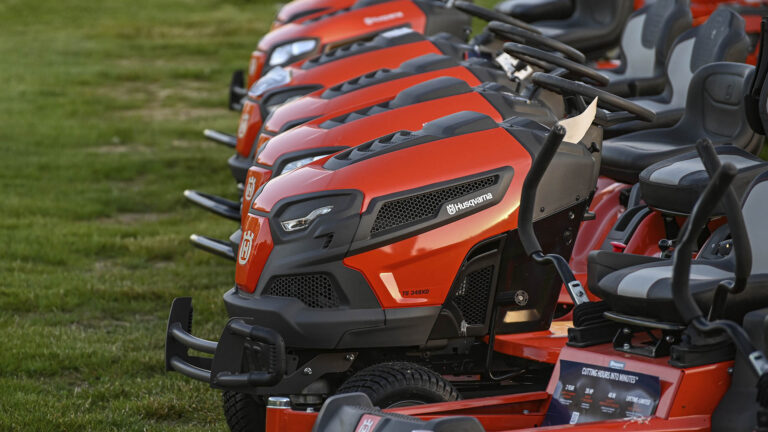 Husqvarna aposta em serviços para resistir à competição chinesa