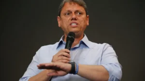 Para Tarcísio, é o mercado financeiro que vai 'proporcionar a redução das desigualdades'