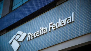 Receita publica norma que obriga fintechs a informarem movimentações suspeitas de clientes