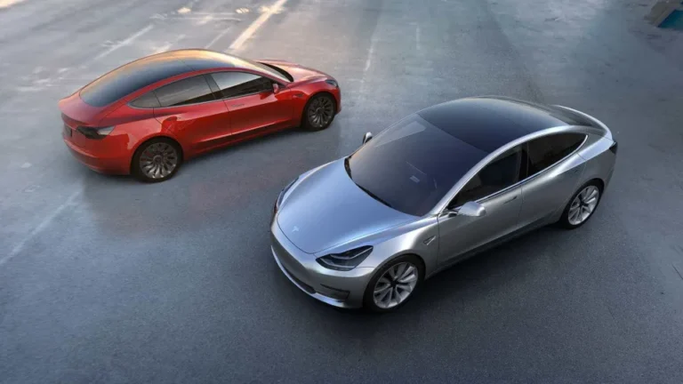 Tesla reduz preço de versão do Model 3 na China para enfrentar concorrência