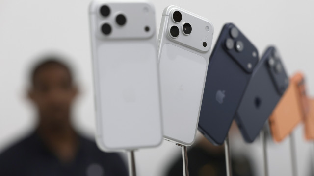Apple anuncia iPhone 17 em versão mais fina já feita, com preços que chegam a R$ 18.499