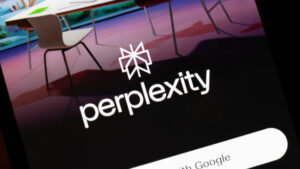 Perplexity libera navegador Comet com IA de forma gratuita para todos