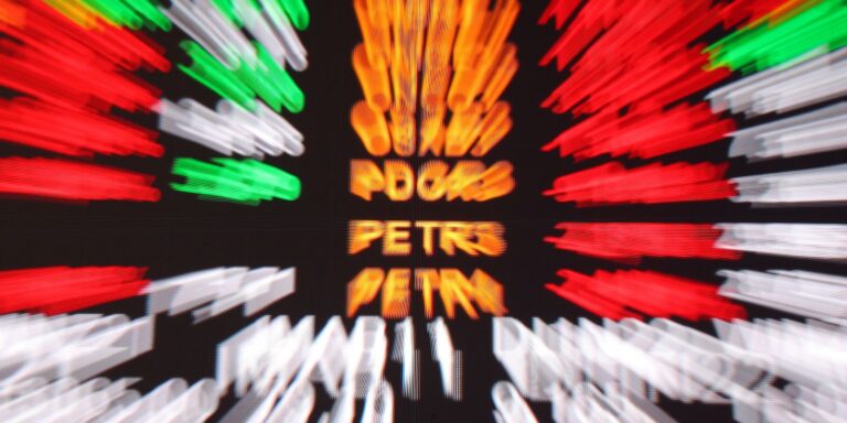 Bolsa volta a bater recorde, apesar de pressões do exterior