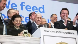 JBS bate recorde de receita, mas sofre com gado caro nos EUA