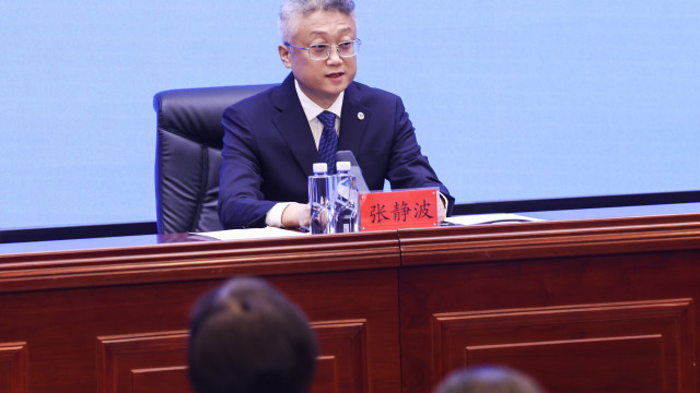 Nave chinesa Shenzhou-21 acopla à estação Tiangong após novo recorde