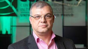 Plano Clima é reflexo da desconexão do governo, diz Carlos Cerri